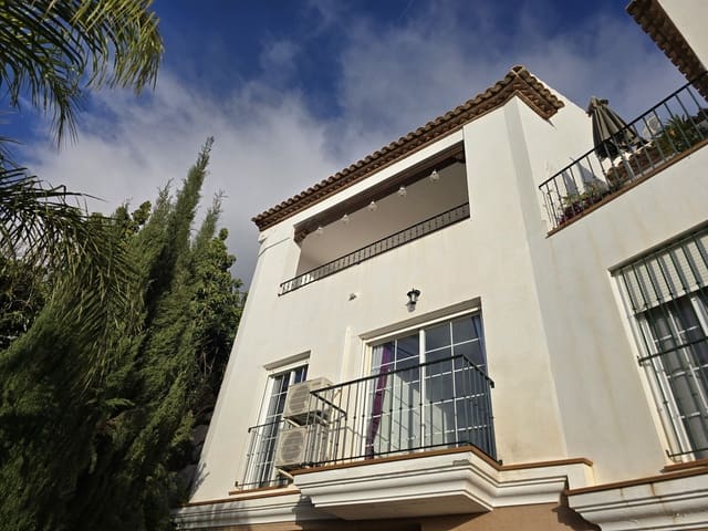 2 sovrum Hus till salu i Alcaucín med pool garage - 215 000 € (Ref: 8855969)