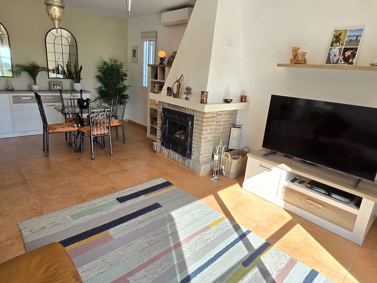 3 soveværelse Villa til salg i Alcaucin med swimmingpool garage - € 374.950 (Ref: 8868483)