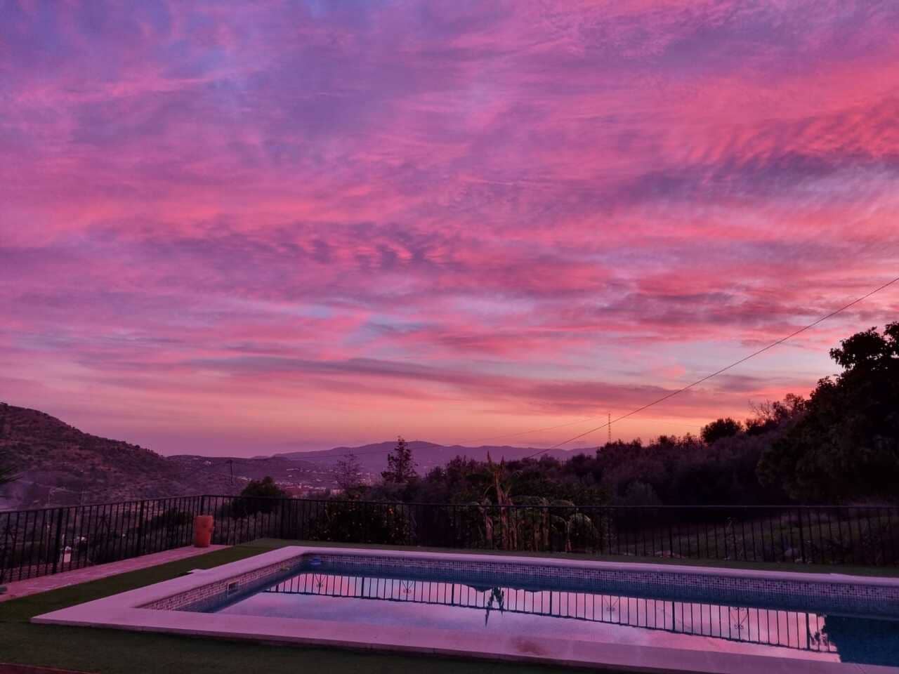 3 sypialnia Willa na sprzedaż w Alcaucin z basenem garażem - 374 950 € (Ref: 8868483)