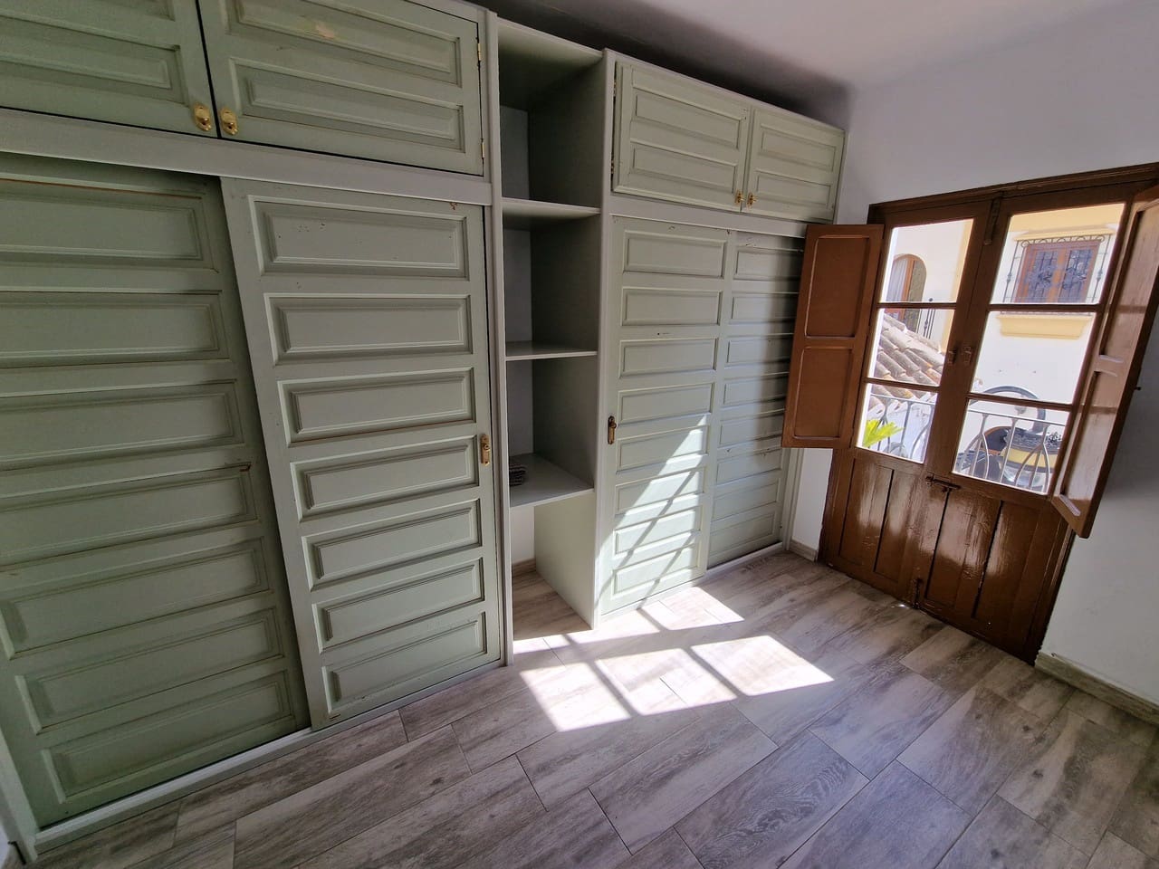 5 slaapkamer Huis te koop in Vinuela met zwembad - € 385.000 (Ref: 8917392)
