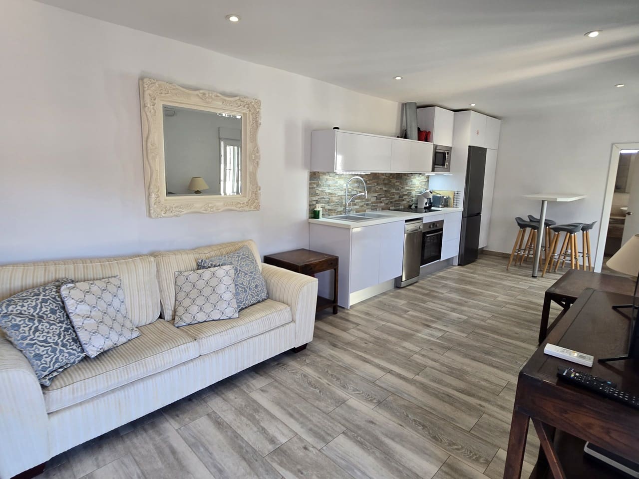 5 bedroom Townhouse for sale in Vinuela with pool - € 385,000 (Ref: 8917392)