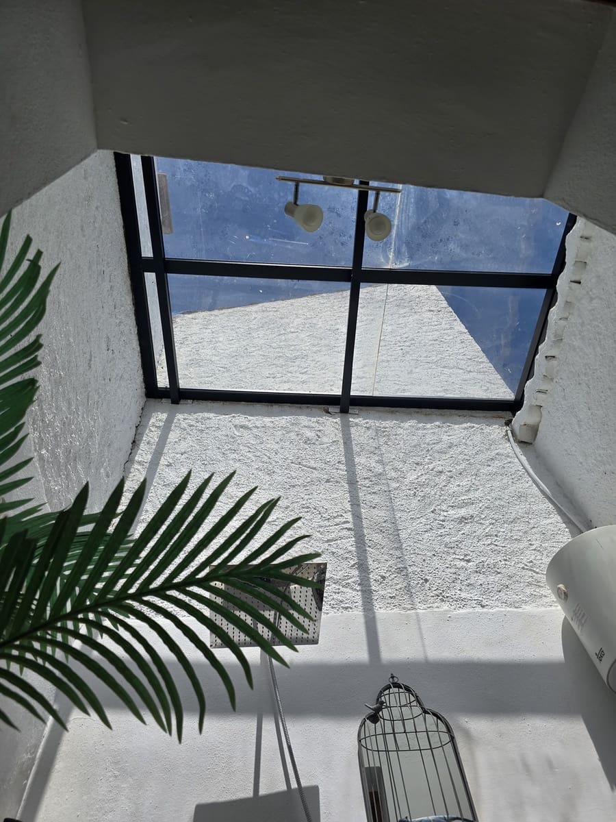 5 bedroom Townhouse for sale in Vinuela with pool - € 385,000 (Ref: 8917392)