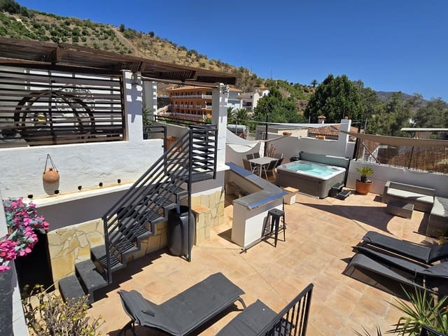 5 chambre Maison de Ville à vendre à Viñuela avec piscine - 385 000 € (Ref: 8917392)