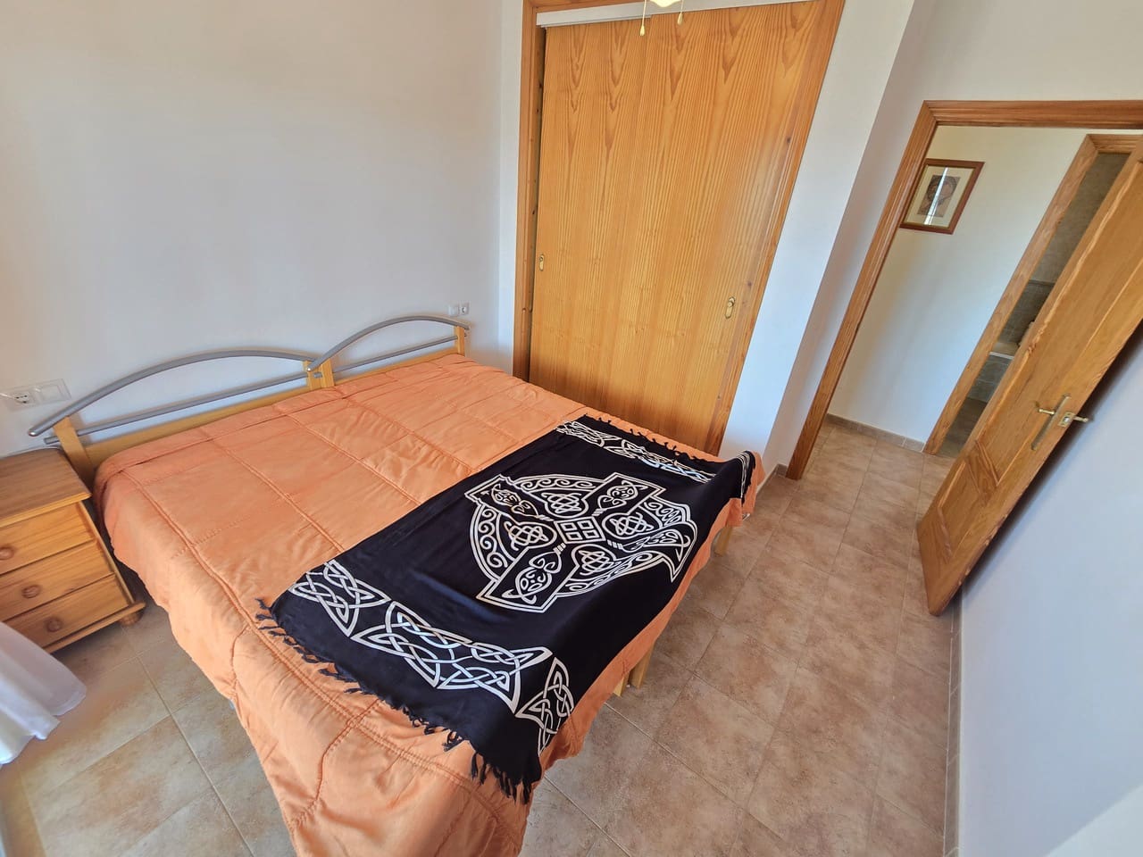 3 sypialnia Willa na sprzedaż w Alcaucin z basenem garażem - 420 000 € (Ref: 8974041)