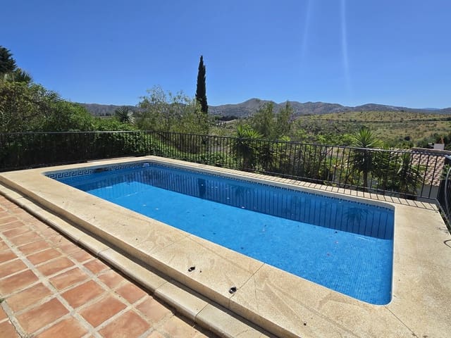 6 sovrum Villa till salu i Puente de Don Manuel, Alcaucín med pool garage - 339 000 € (Ref: 8990110)