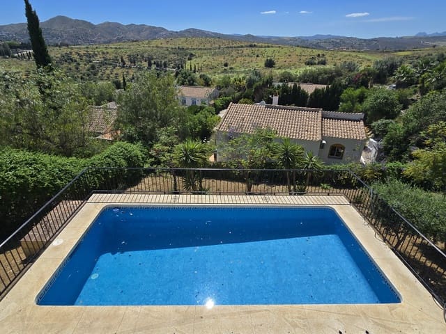 6 soverom Villa til salgs i Puente de Don Manuel, Alcaucín med svømmebasseng garasje - € 339 000 (Ref: 8990110)