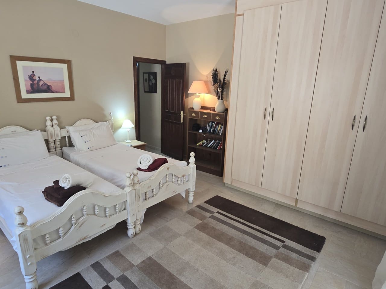 3 soveværelse Villa til salg i Alcaucin med swimmingpool garage - € 589.950 (Ref: 9050717)