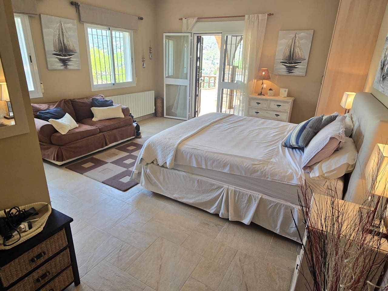 3 soveværelse Villa til salg i Alcaucin med swimmingpool garage - € 589.950 (Ref: 9050717)