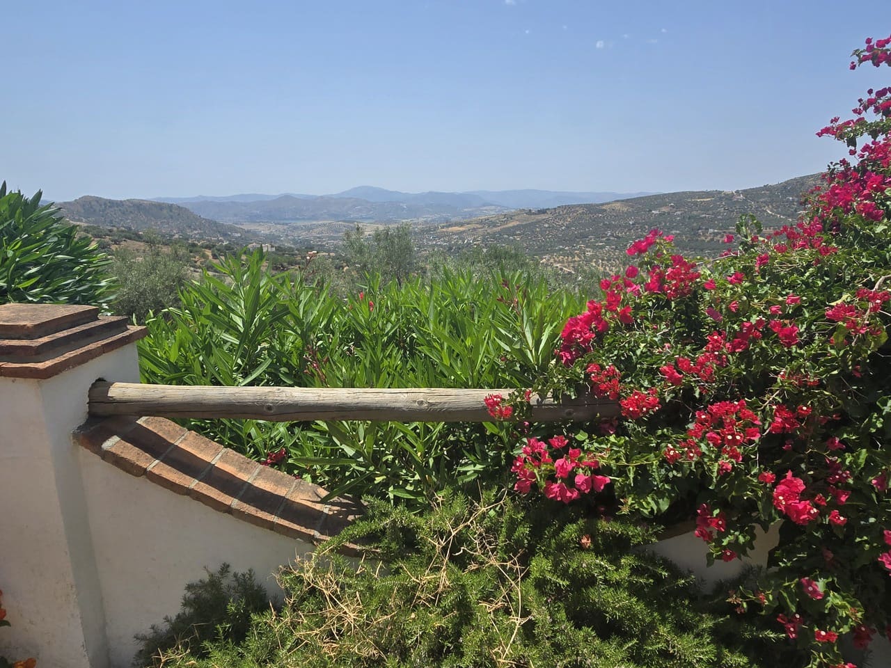 3 soveværelse Villa til salg i Alcaucin med swimmingpool garage - € 589.950 (Ref: 9050717)