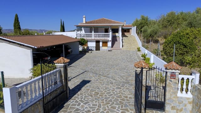 4 soverom Villa til salgs i Periana med svømmebasseng - € 495 000 (Ref: 9064392)