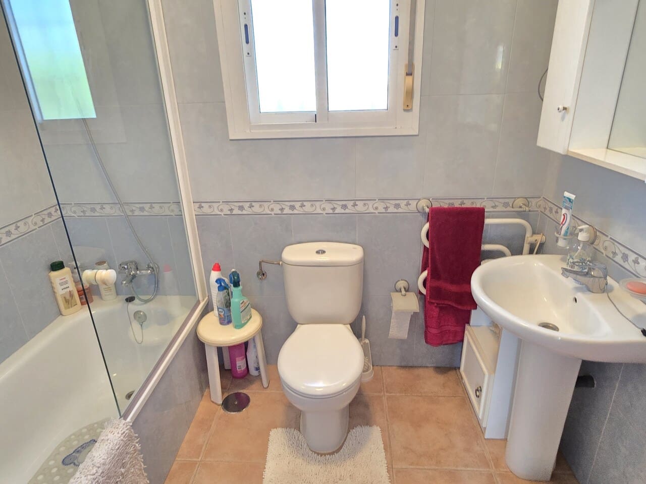 3 sovrum Villa till salu i Venta Baja med pool garage - 325 000 € (Ref: 9108162)