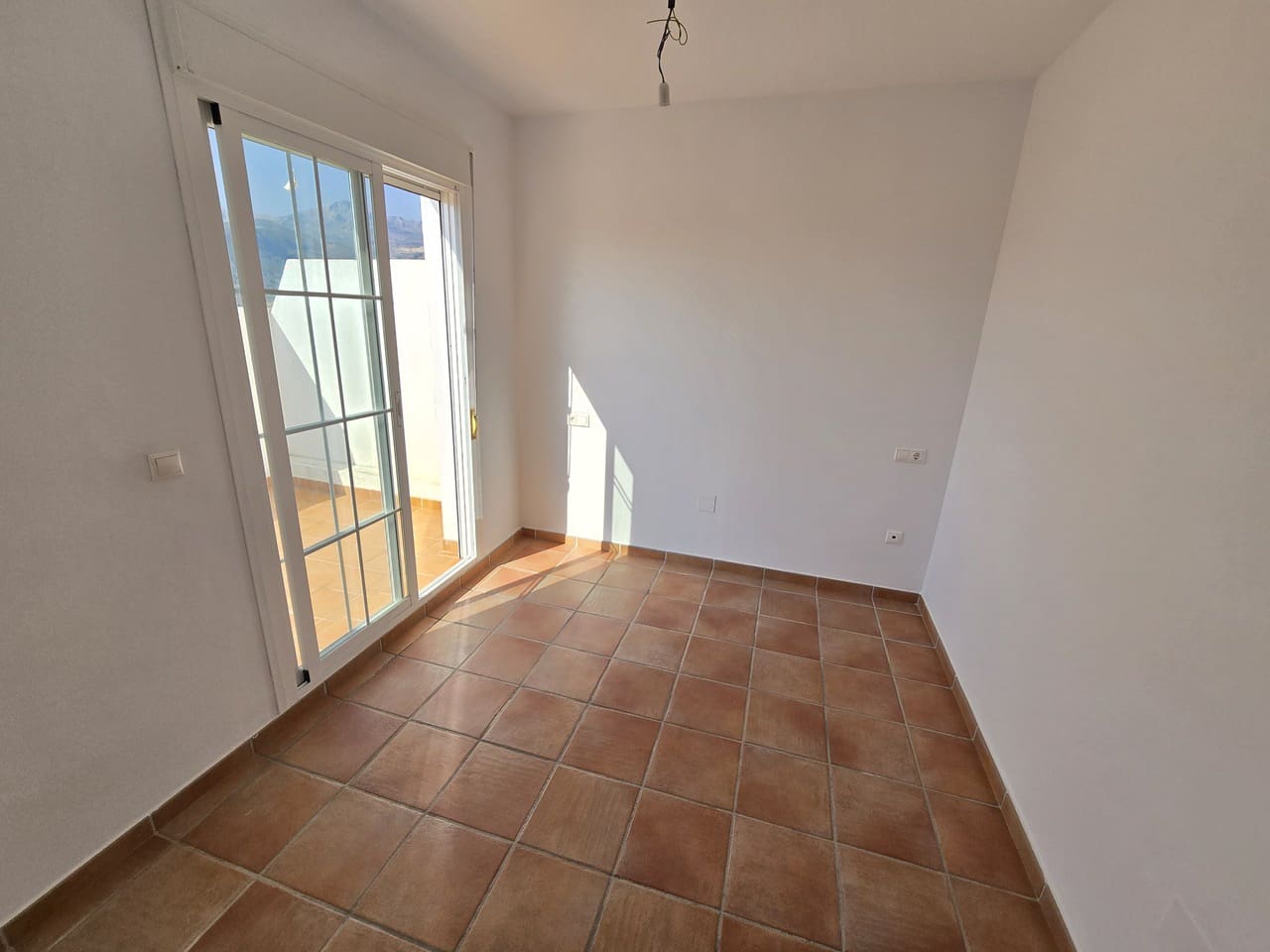 3 sovrum Hus till salu i Alcaucin med pool garage - 160 000 € (Ref: 9161696)