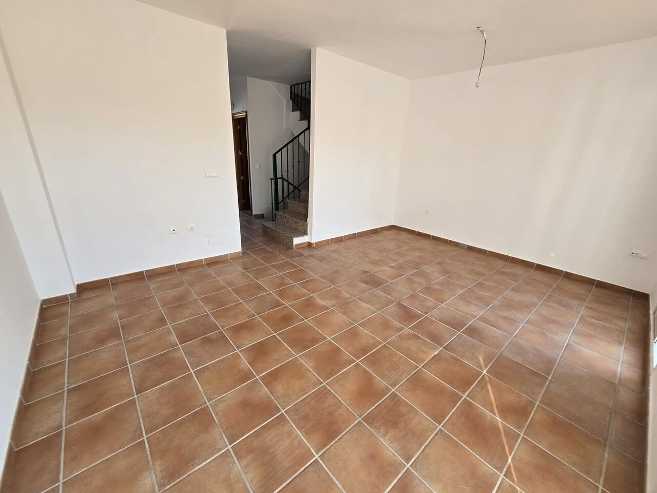 3 sovrum Hus till salu i Alcaucin med pool garage - 160 000 € (Ref: 9161696)