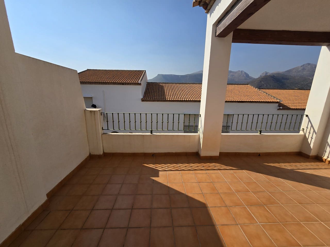 3 sovrum Hus till salu i Alcaucin med pool garage - 160 000 € (Ref: 9161696)