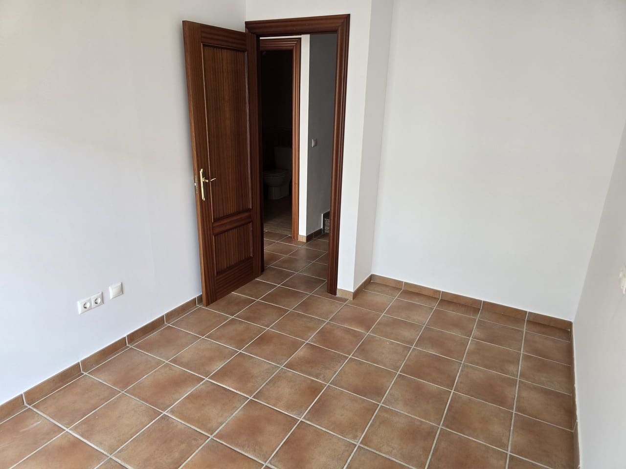 3 sovrum Hus till salu i Alcaucin med pool garage - 160 000 € (Ref: 9161696)