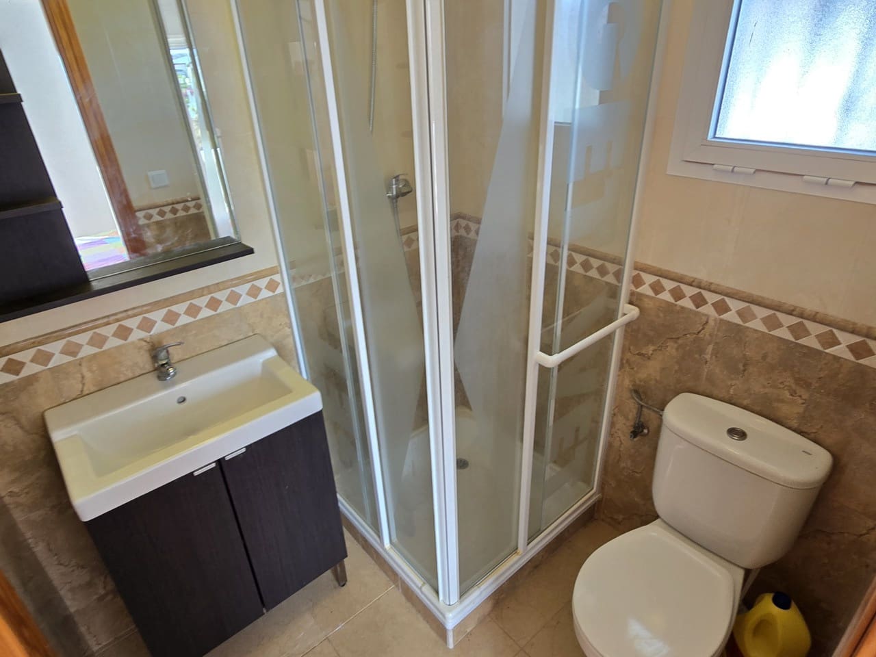 3 soveværelse Villa til salg i Vinuela med swimmingpool garage - € 339.950 (Ref: 9163138)