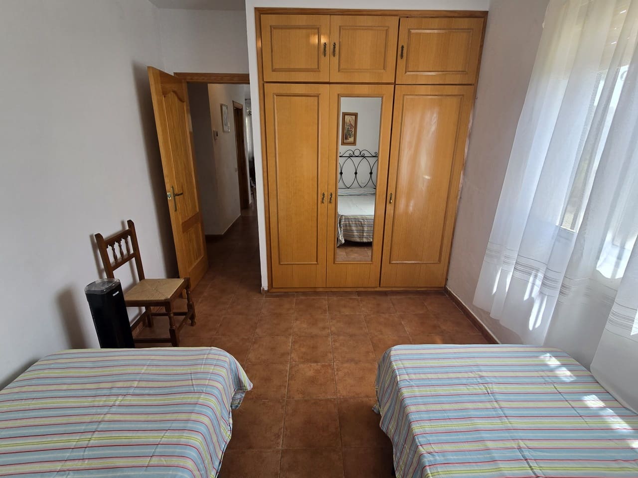 4 sovrum Hus till salu i Alcaucin med pool garage - 369 950 € (Ref: 9164363)