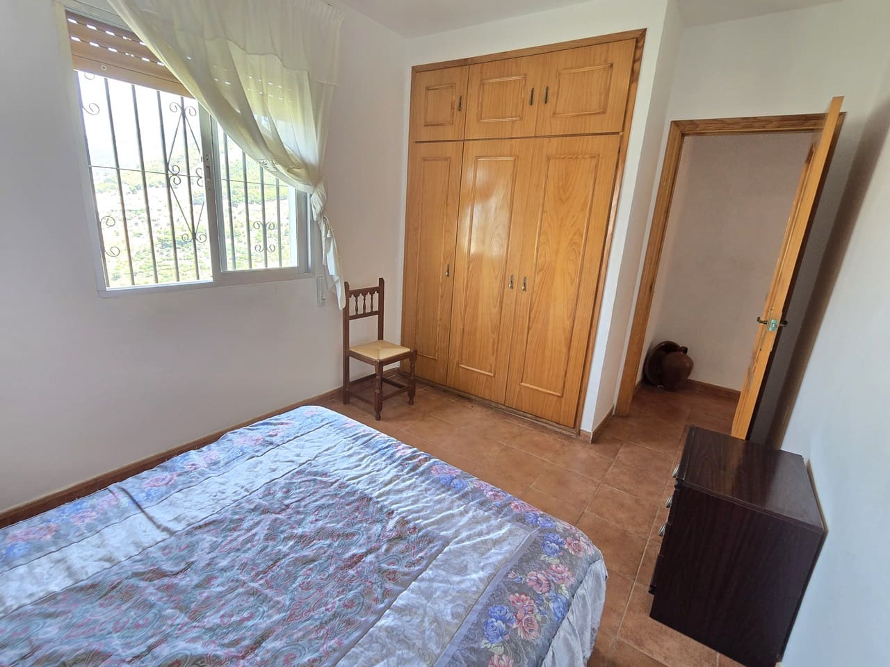 4 sovrum Hus till salu i Alcaucin med pool garage - 369 950 € (Ref: 9164363)