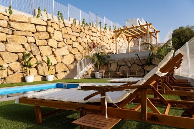 3 soveværelse Villa til salg i Viñuela med swimmingpool garage - € 435.000 (Ref: 9175536)
