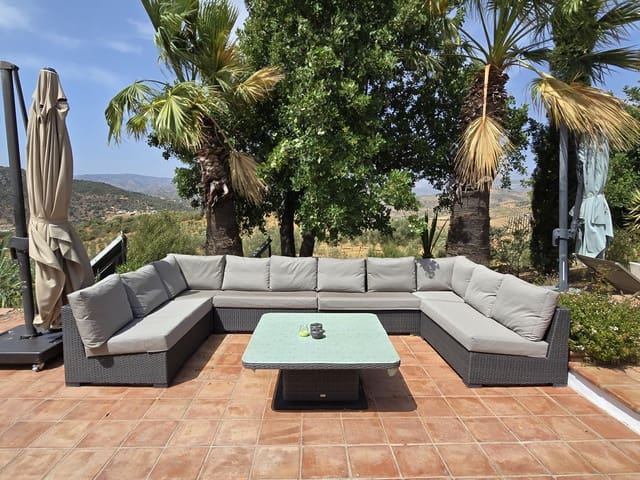 4 soveværelse Villa til salg i Viñuela med swimmingpool garage - € 649.000 (Ref: 9190514)