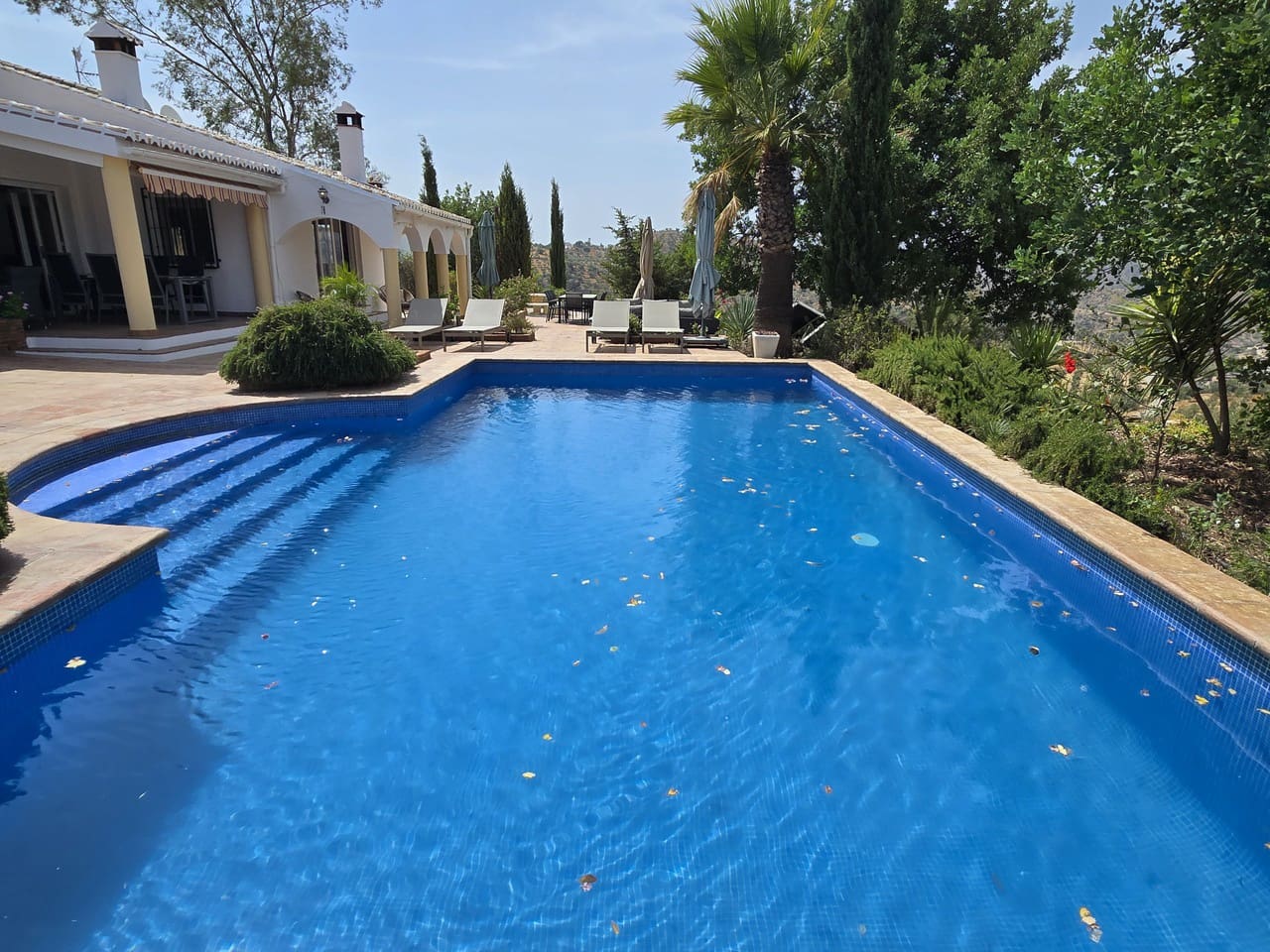 4 sovrum Villa till salu i Vinuela med pool garage - 649 000 € (Ref: 9190514)