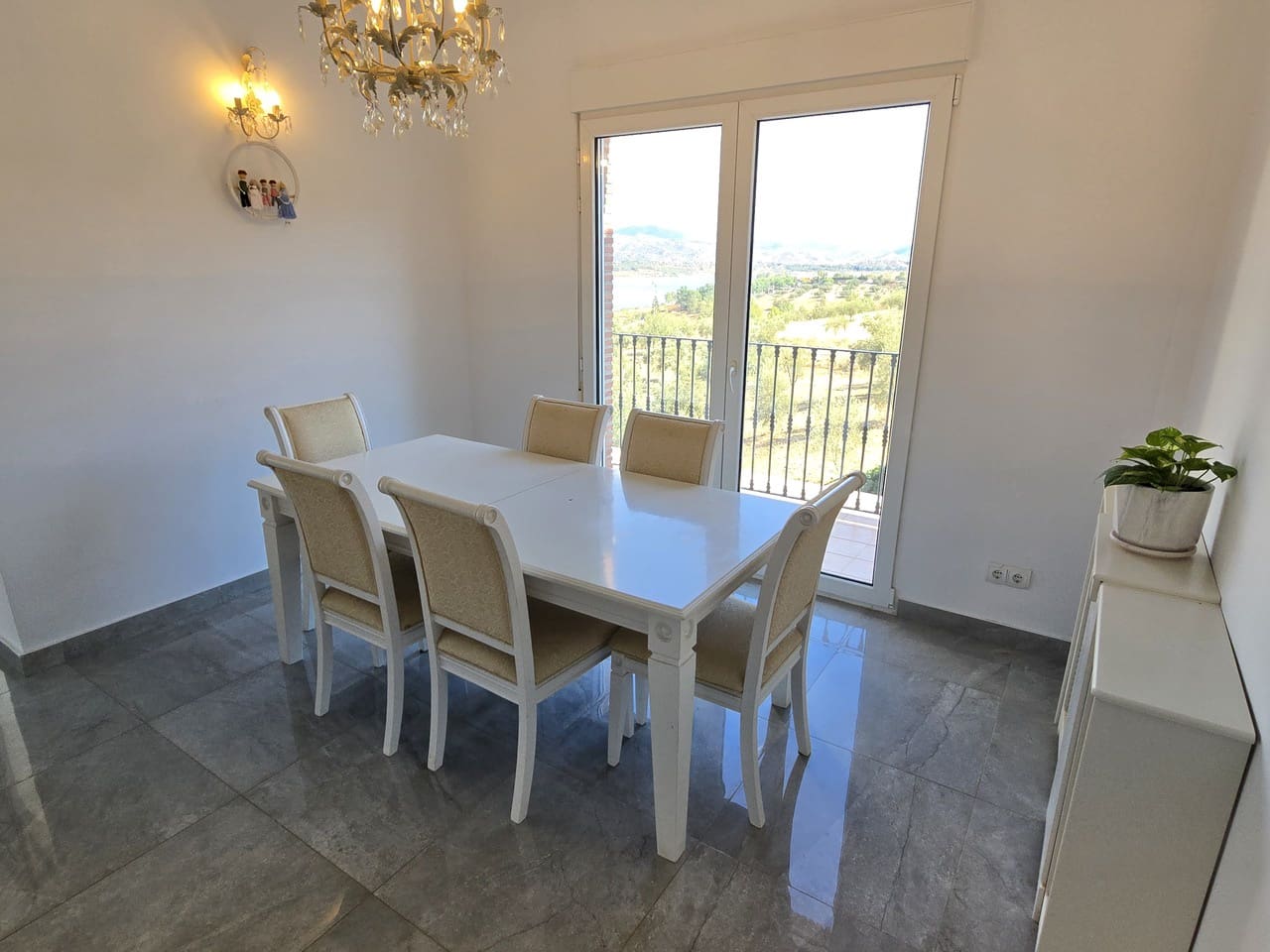 4 bedroom Villa for sale in Los Romanes with pool garage - € 795,000 (Ref: 9278485)