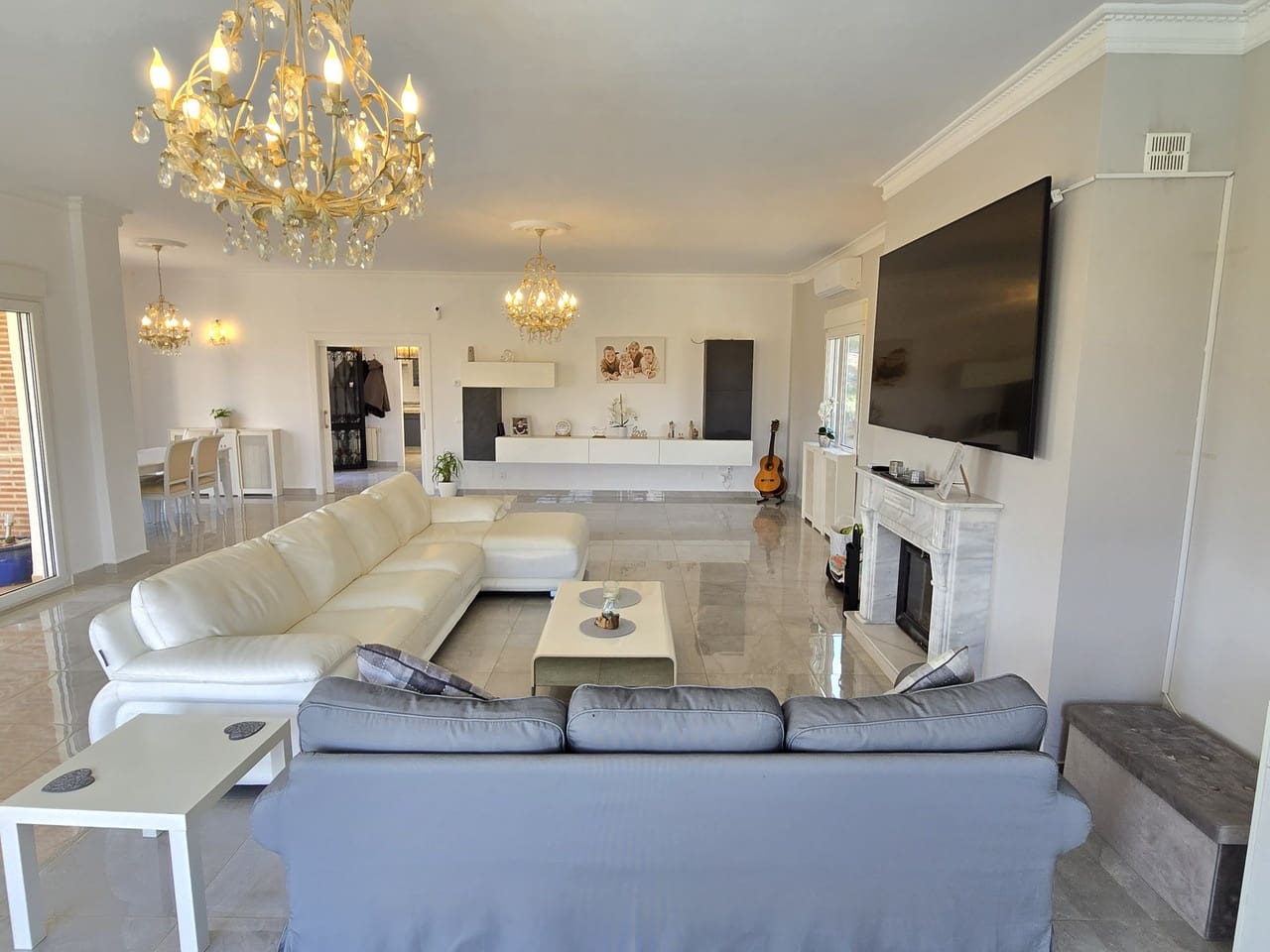 4 bedroom Villa for sale in Los Romanes with pool garage - € 795,000 (Ref: 9278485)