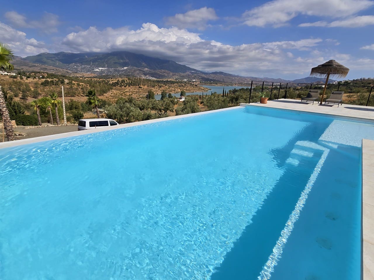 4 bedroom Villa for sale in Los Romanes with pool garage - € 795,000 (Ref: 9278485)