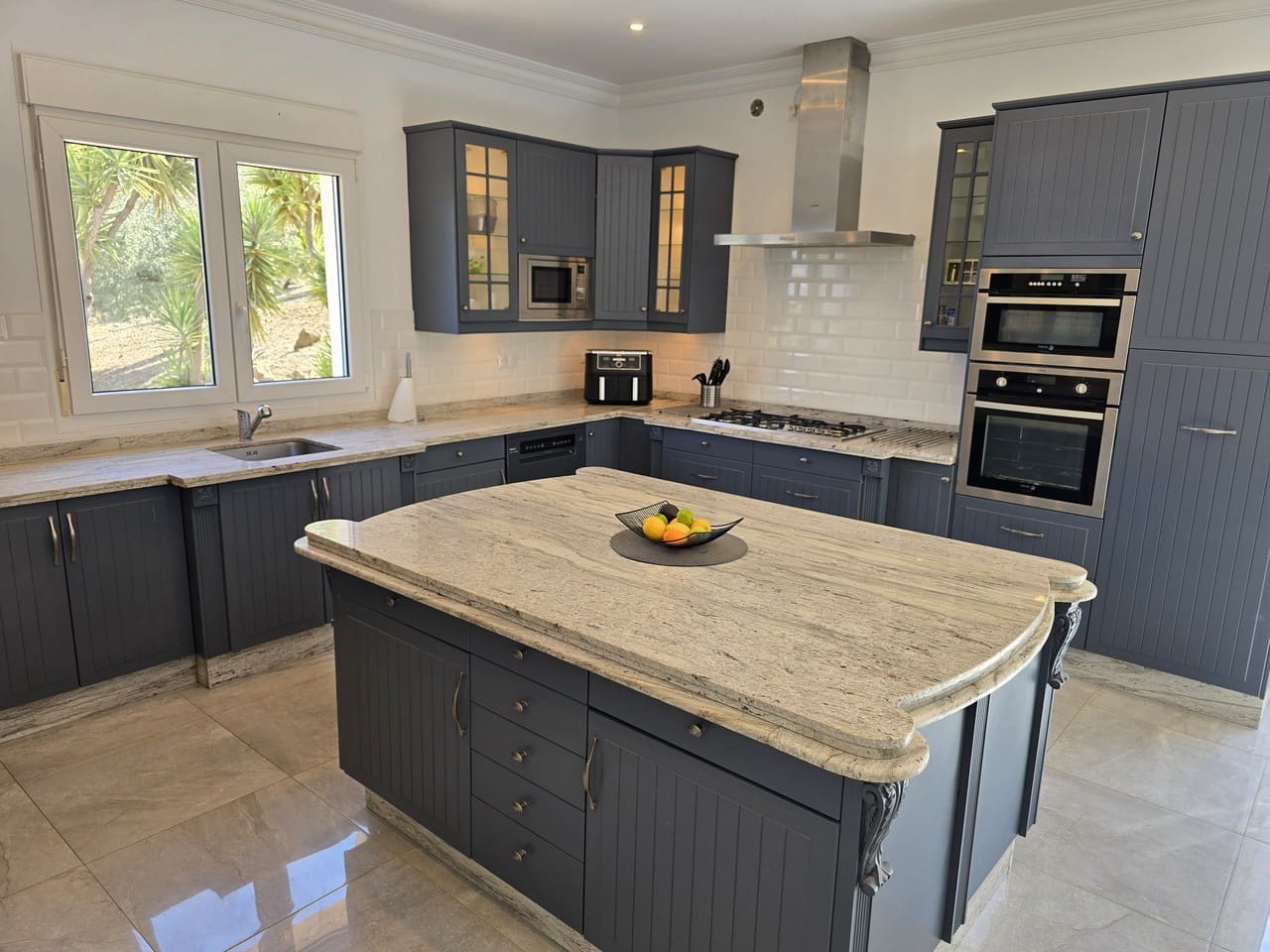 4 bedroom Villa for sale in Los Romanes with pool garage - € 795,000 (Ref: 9278485)