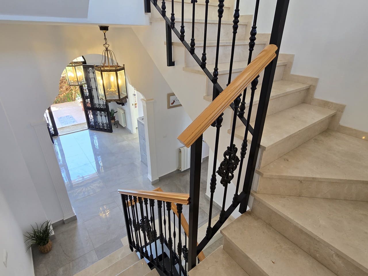 4 bedroom Villa for sale in Los Romanes with pool garage - € 795,000 (Ref: 9278485)