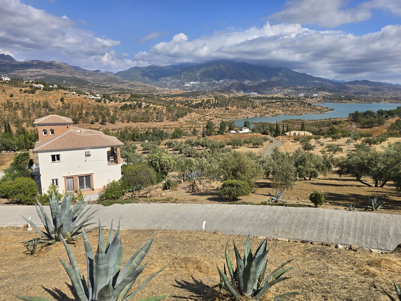 4 bedroom Villa for sale in Los Romanes with pool garage - € 795,000 (Ref: 9278485)