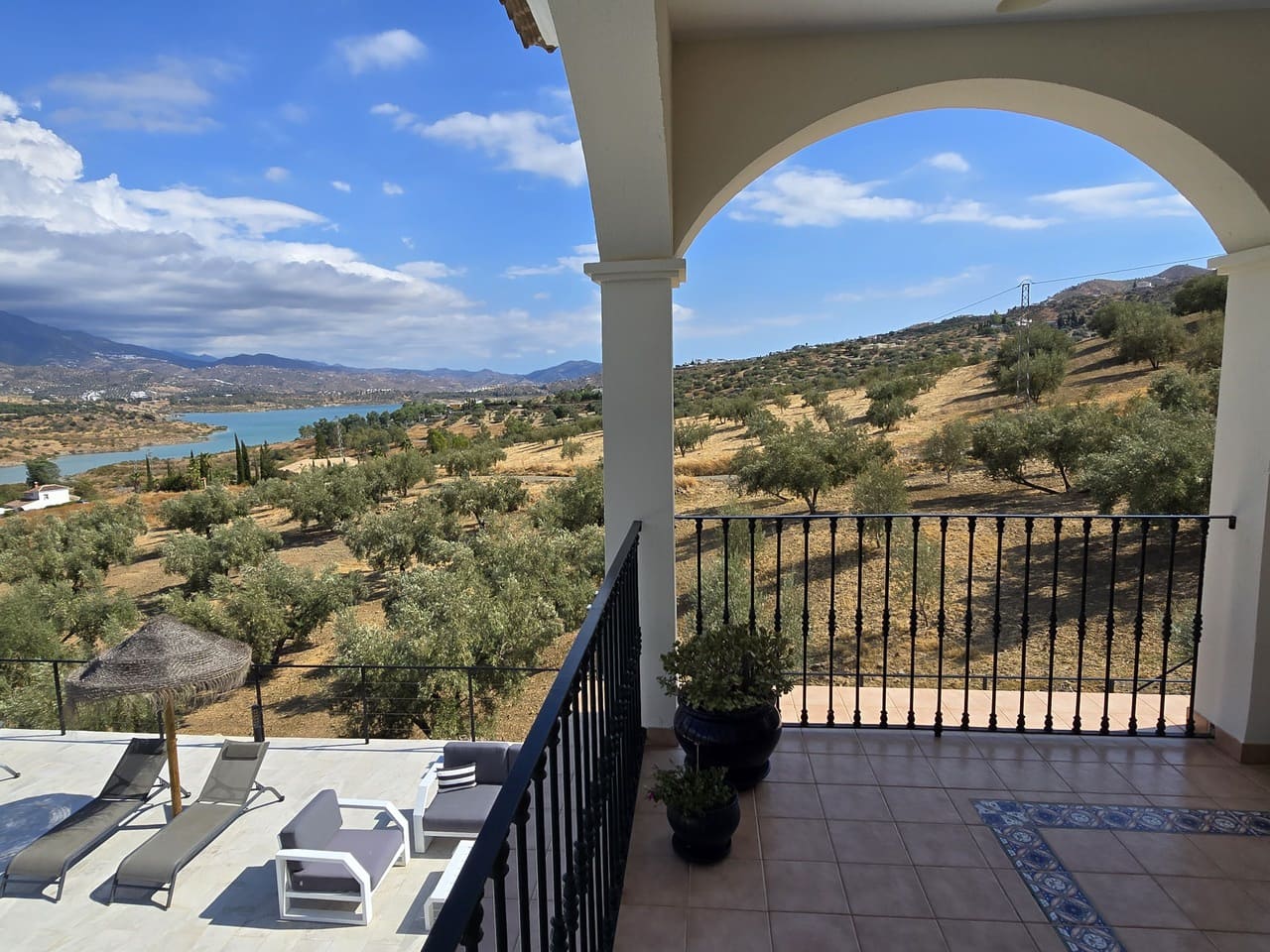 4 bedroom Villa for sale in Los Romanes with pool garage - € 795,000 (Ref: 9278485)