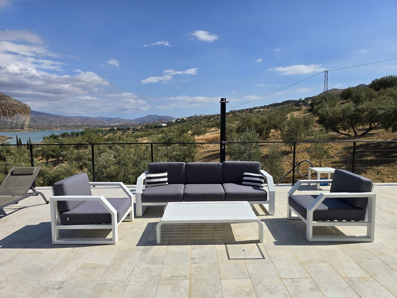 4 bedroom Villa for sale in Los Romanes with pool garage - € 795,000 (Ref: 9278485)