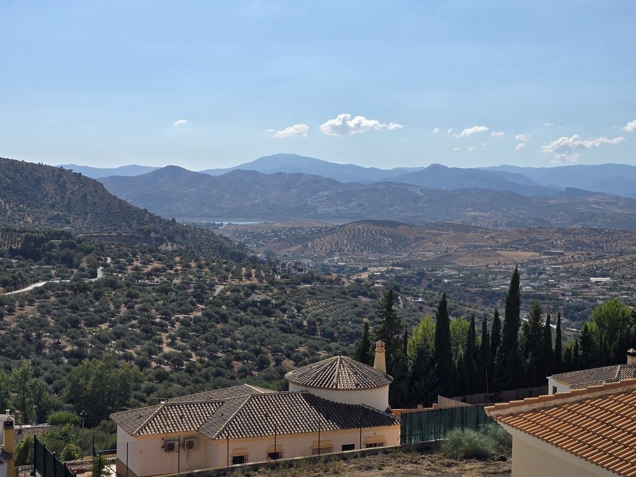 Apartamento de 2 habitaciones en Alcaucín en venta con garaje - 135.000 € (Ref: 9282823)