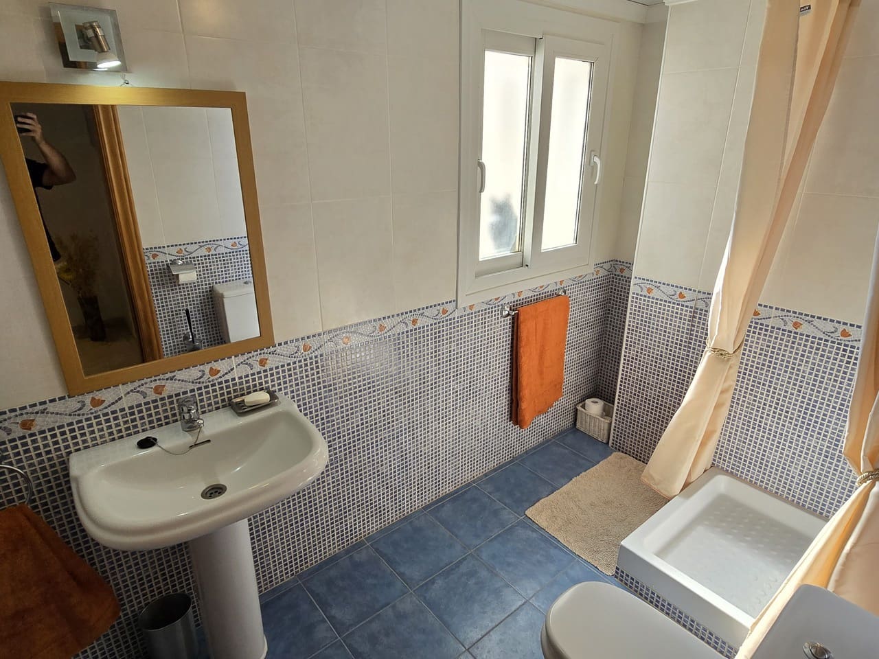 Apartamento de 2 habitaciones en Alcaucín en venta con garaje - 135.000 € (Ref: 9282823)