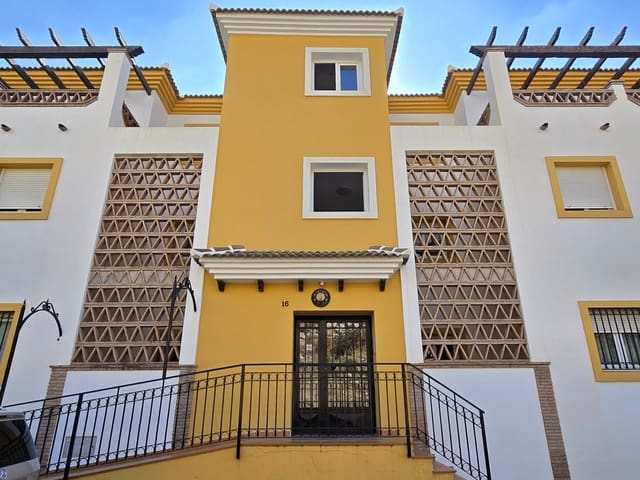 Apartamento de 2 habitaciones en Alcaucín en venta con garaje - 135.000 € (Ref: 9282823)