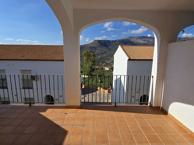 3 soveværelse Byhus til salg i Alcaucín med swimmingpool garage - € 185.000 (Ref: 9283042)