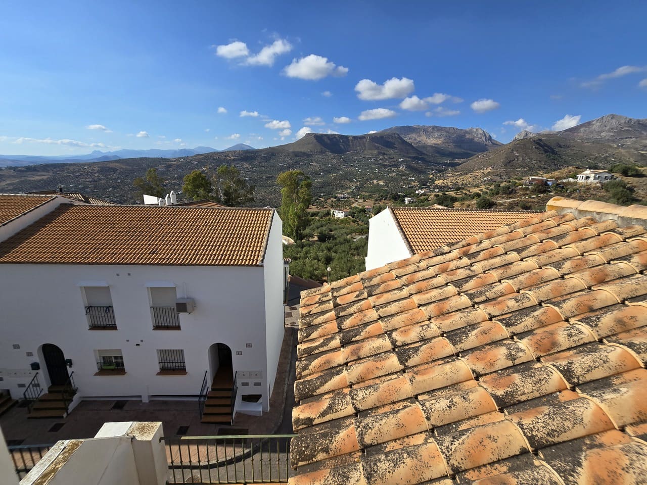 3 soveværelse Byhus til salg i Alcaucin med swimmingpool garage - € 185.000 (Ref: 9283042)