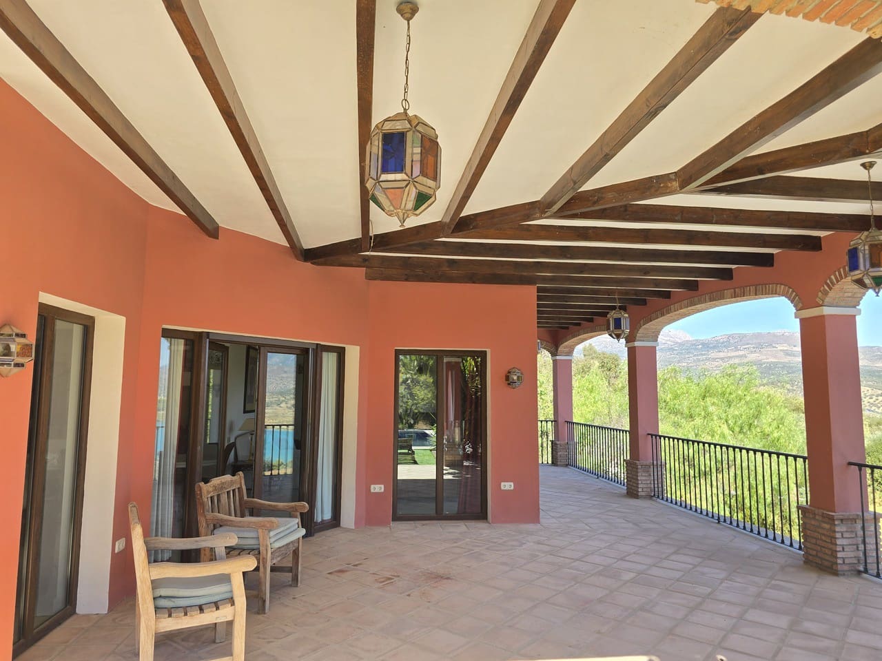 6 slaapkamer Villa te koop in Vinuela met zwembad garage - € 795.000 (Ref: 9288490)