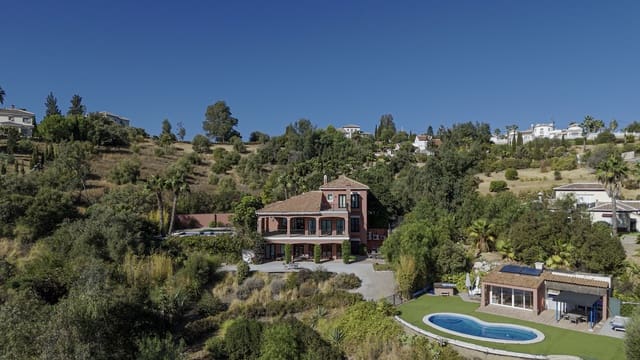 6 makuuhuone Huvila myytävänä paikassa Viñuela mukana uima-altaan 
autotalli - 795 000 € (Ref: 9288490)