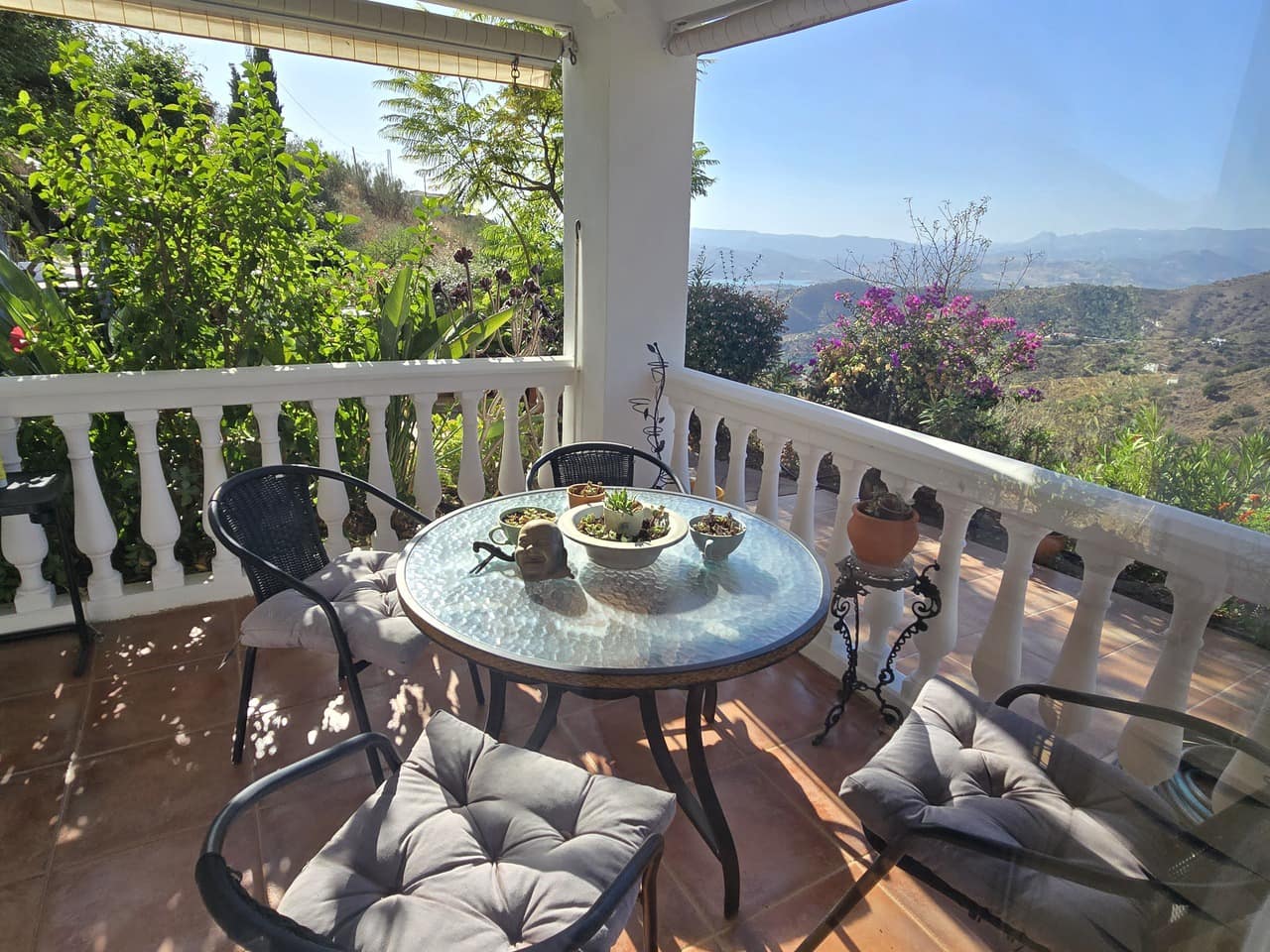 5 soveværelse Villa til salg i Canillas de Aceituno med swimmingpool - € 595.000 (Ref: 9296062)