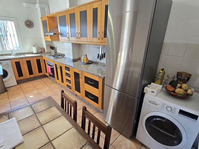 2 soverom Villa til salgs i Periana med svømmebasseng garasje - € 225 000 (Ref: 9296063)