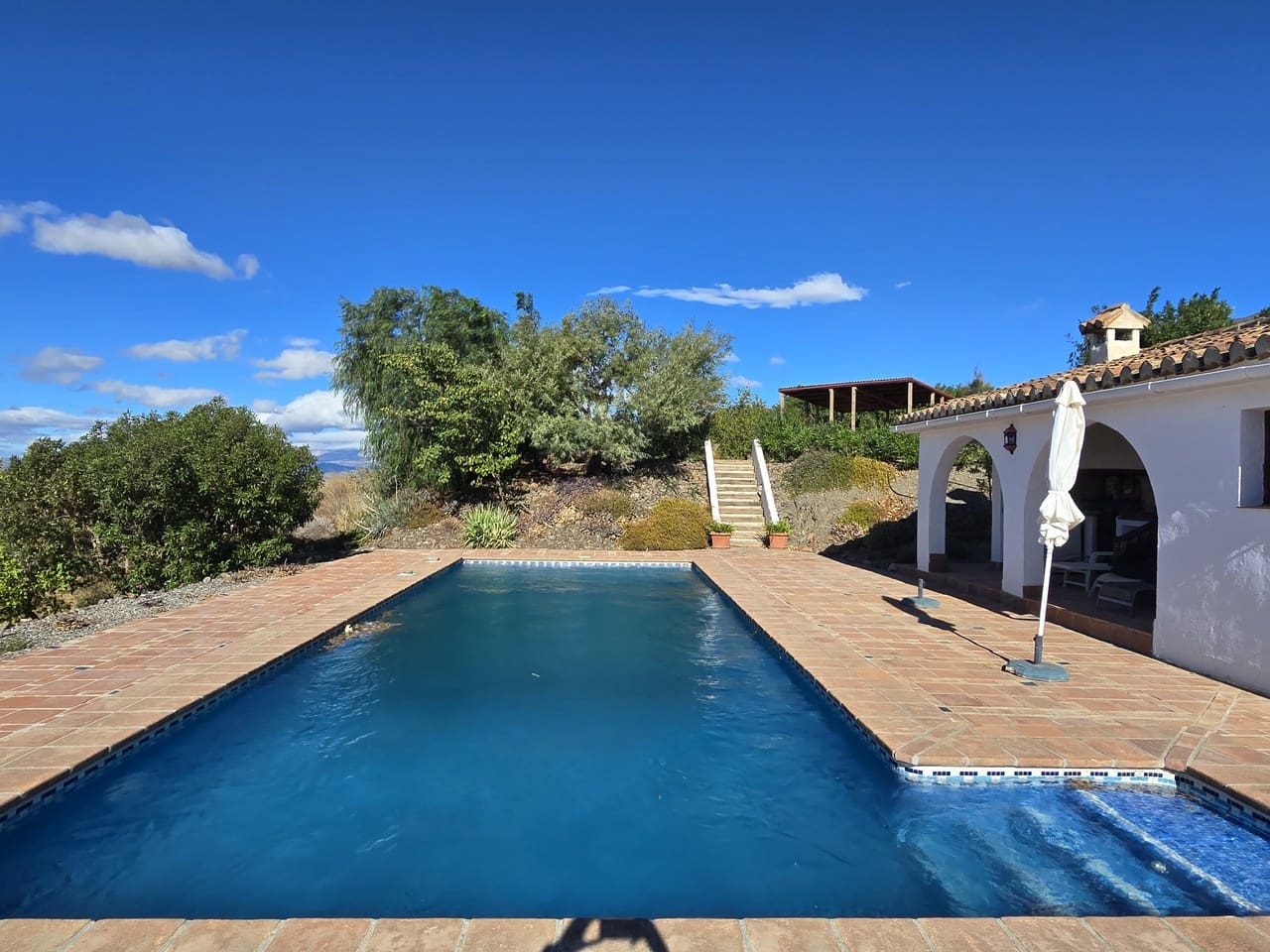 4 sypialnia Willa na sprzedaż w Canillas de Aceituno z basenem garażem - 589 950 € (Ref: 9331891)