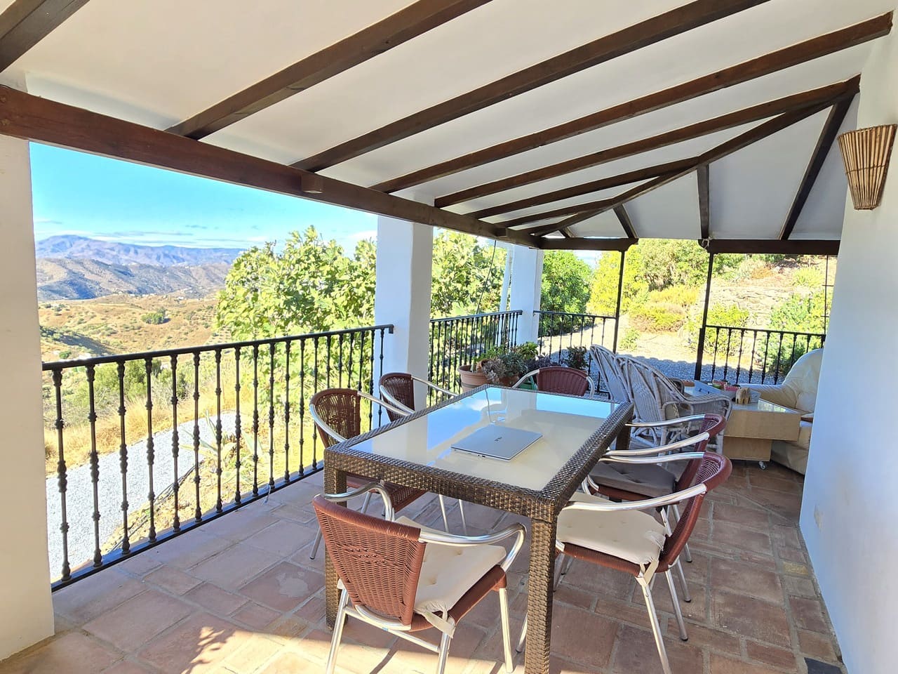 4 sypialnia Willa na sprzedaż w Canillas de Aceituno z basenem garażem - 589 950 € (Ref: 9331891)