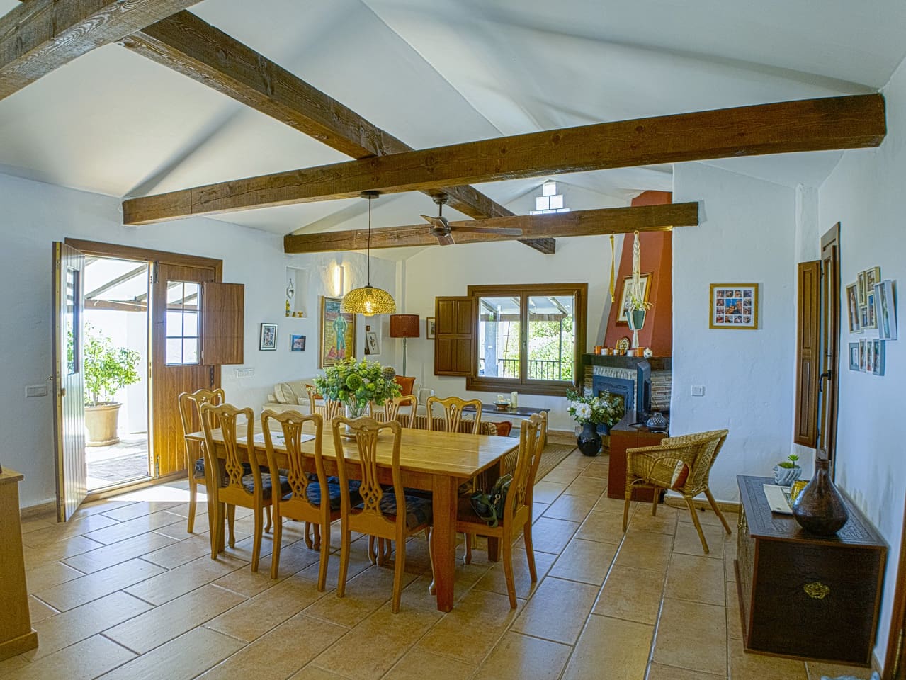 4 sypialnia Willa na sprzedaż w Canillas de Aceituno z basenem garażem - 589 950 € (Ref: 9331891)