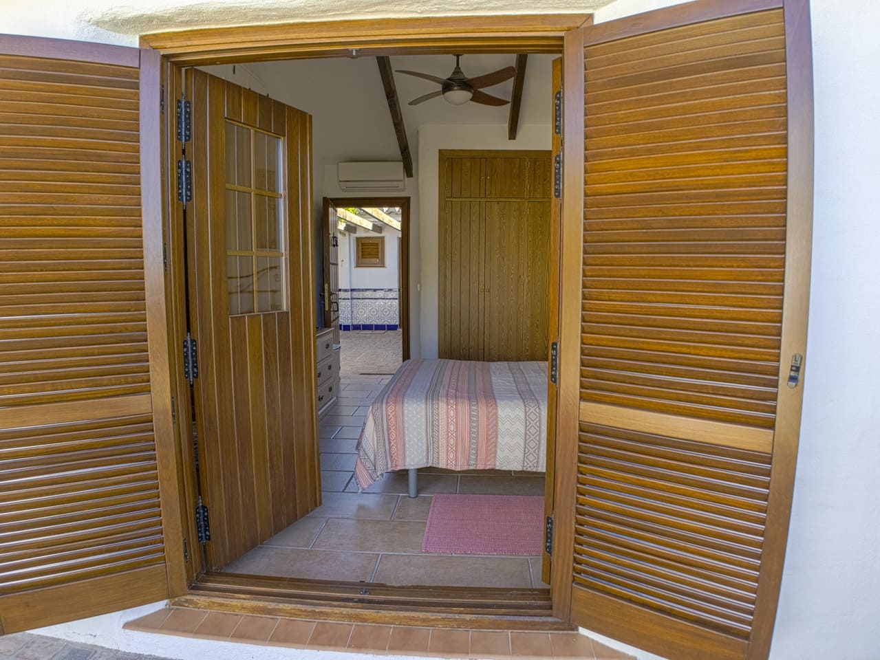 4 sypialnia Willa na sprzedaż w Canillas de Aceituno z basenem garażem - 589 950 € (Ref: 9331891)