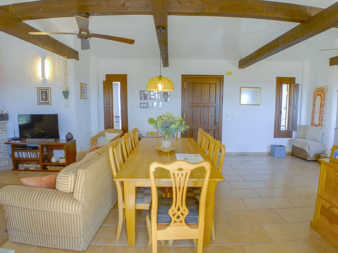 4 sypialnia Willa na sprzedaż w Canillas de Aceituno z basenem garażem - 589 950 € (Ref: 9331891)