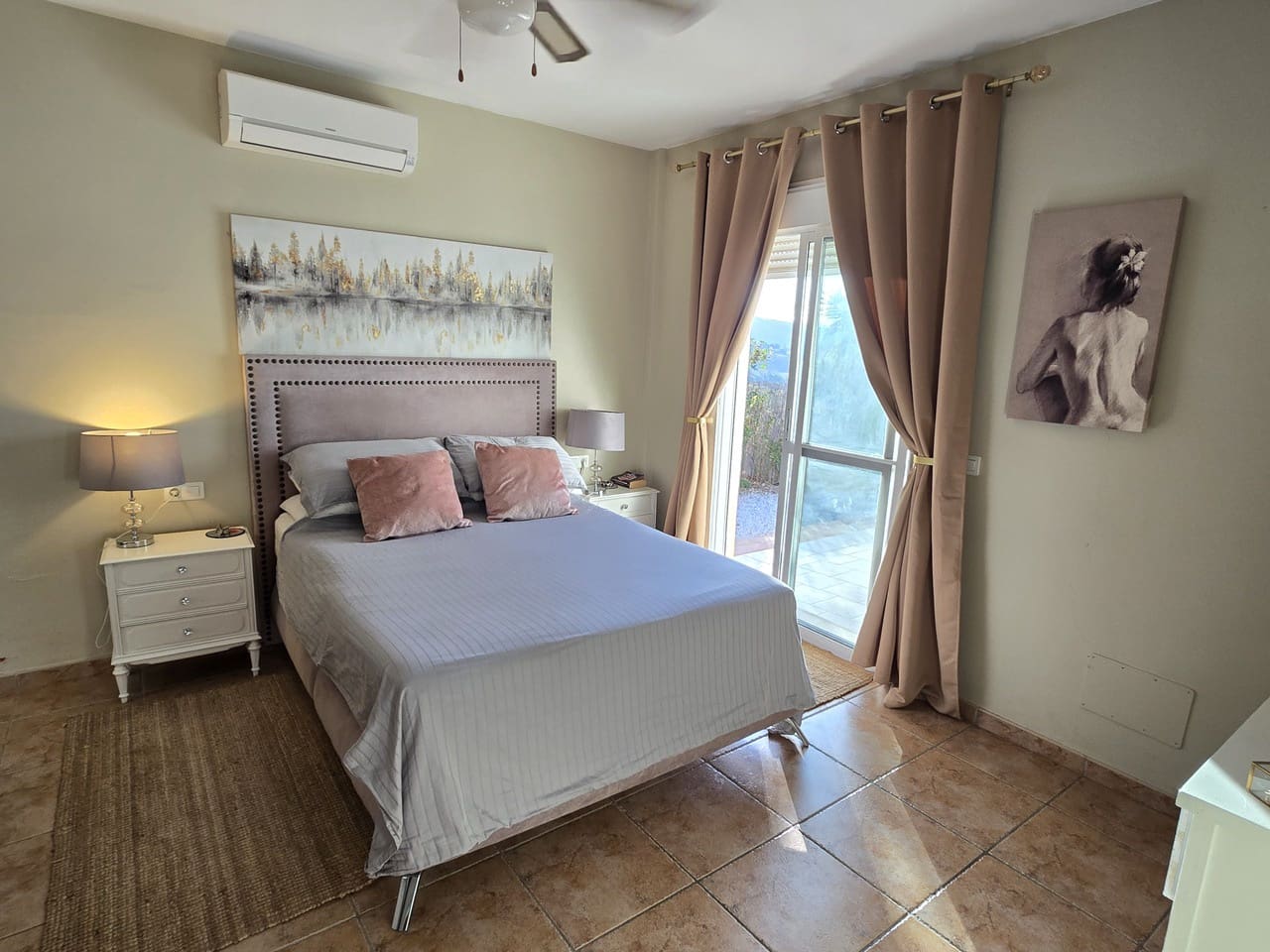 3 sovrum Villa till salu i Alcaucin med pool garage - 365 000 € (Ref: 9335633)