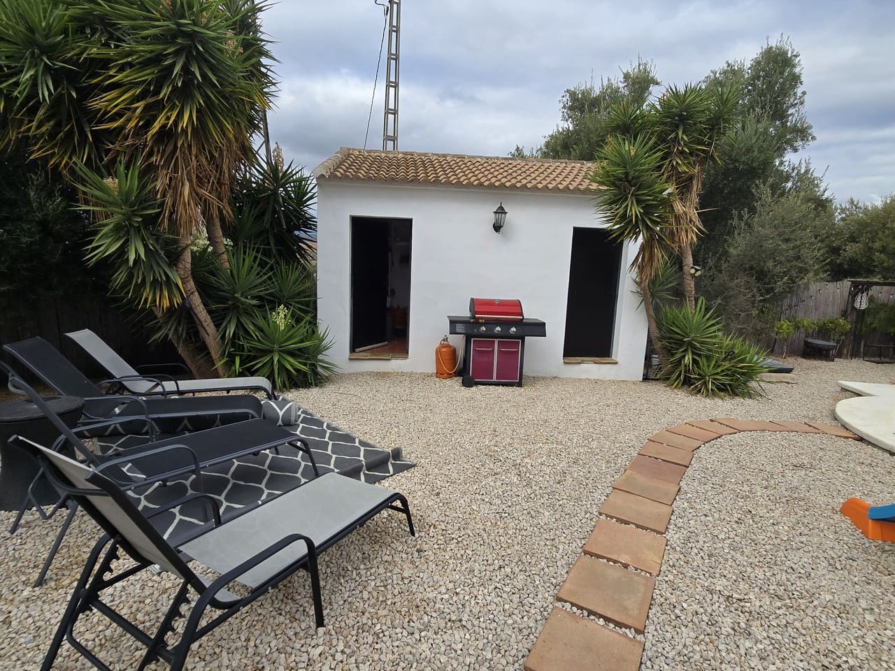 3 sovrum Villa till salu i Alcaucin med pool garage - 365 000 € (Ref: 9335633)