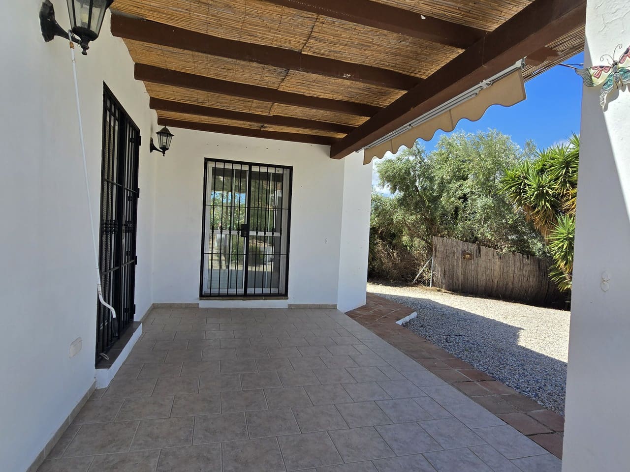 3 soverom Villa til salgs i Alcaucin med svømmebasseng garasje - € 345 000 (Ref: 9335633)